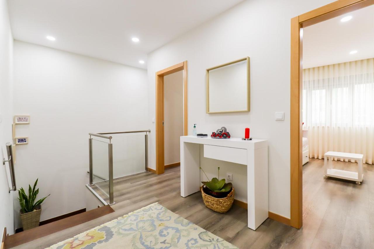 Tiana Apartment - City Centre With Terrace Viana do Castelo Exterior photo